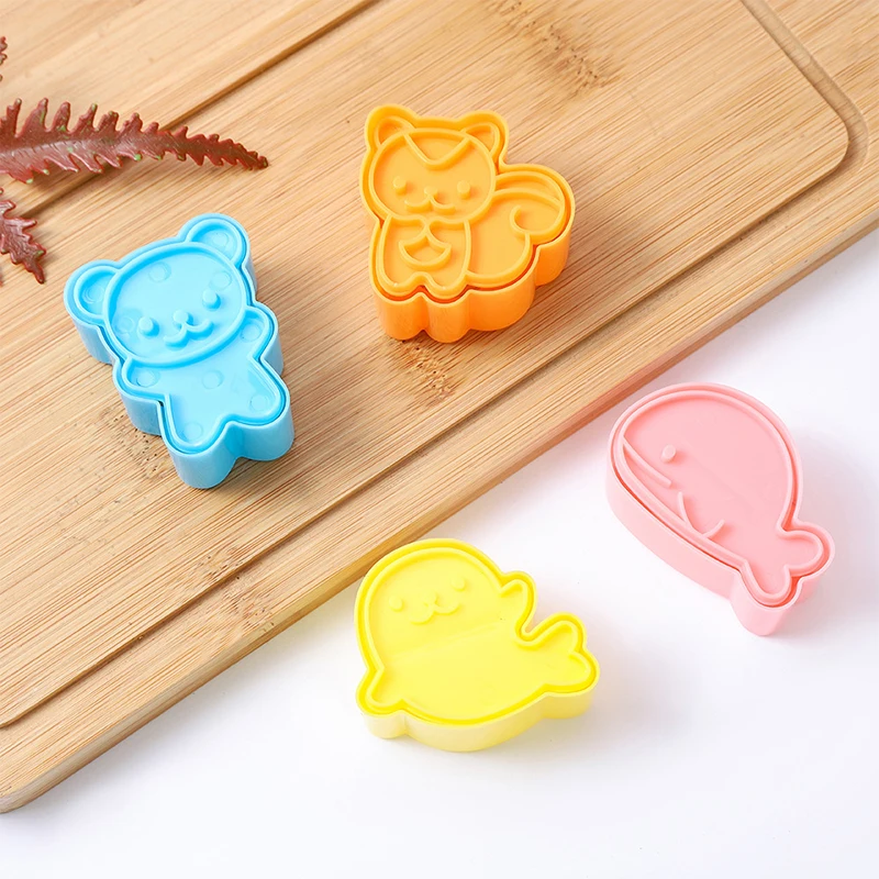 4Pcs/set Cute Little Dolphin Baby Seal Squirrel Bear Sandwich Cookie Mold Cutter Cookie Cake Decoration Mold Tool