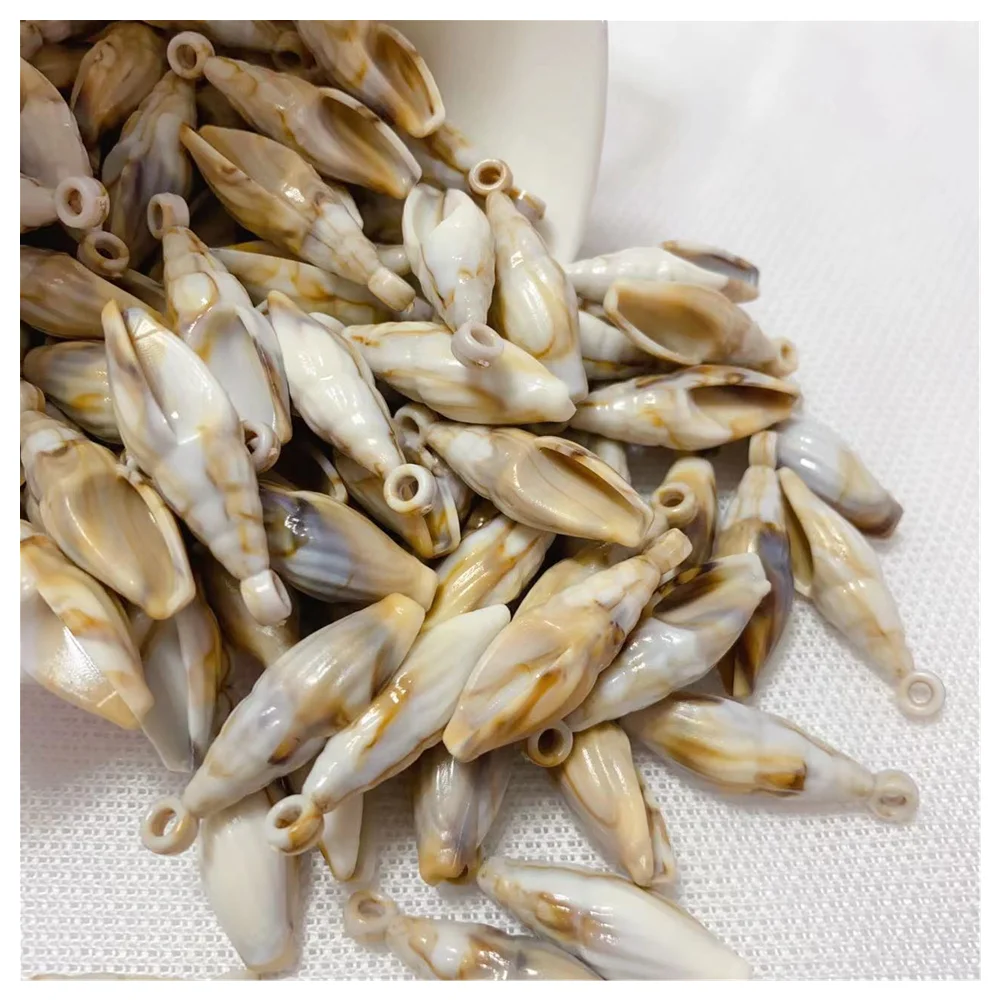 

DIY Bohemian beach seaside small conch pendant,handmade jewelry decorative accessories irregular pattern pendant necklace