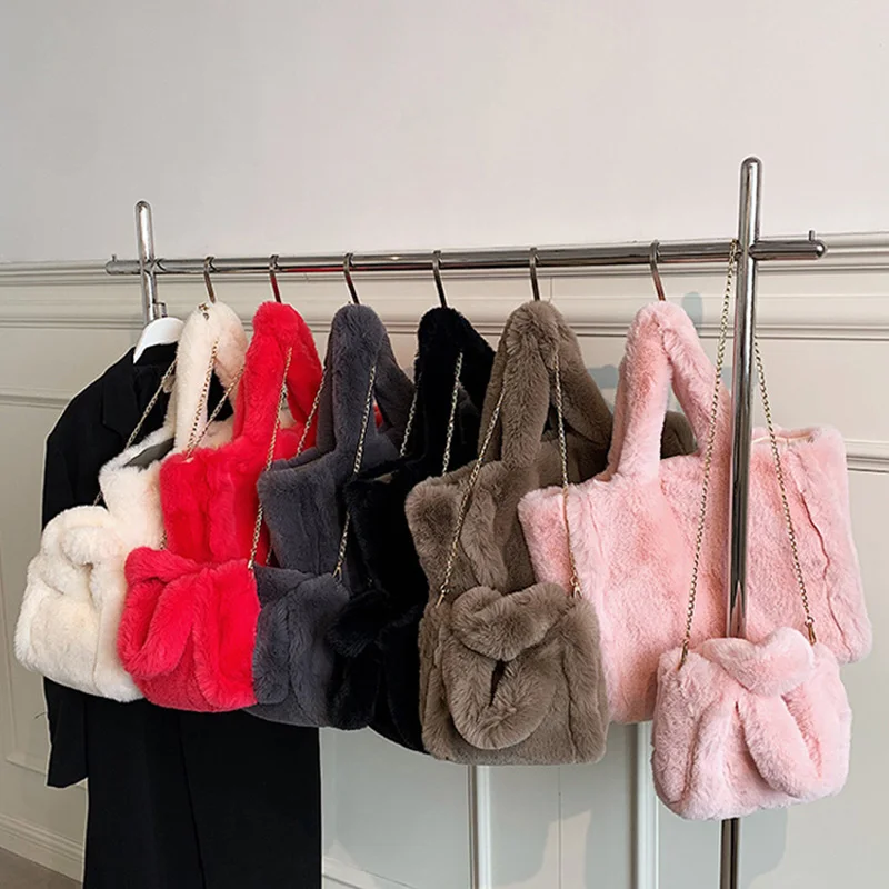 Winter New Furry Women's Bag 2023 Fashion Large Capacity Women's Shoulder Bag Soft Plush Handbag Faux Fur Casual Crossbody Bag