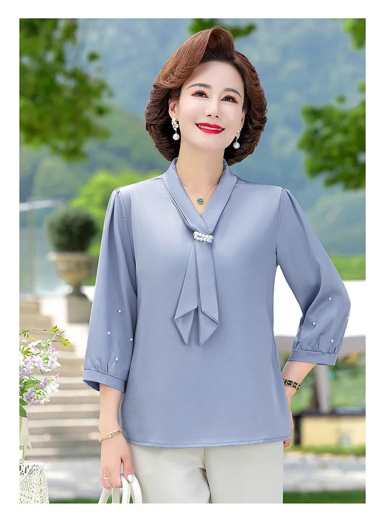 

National style Middle aged women's mid sleeved T-shirt top 2024 summer simple short sleeved shirt