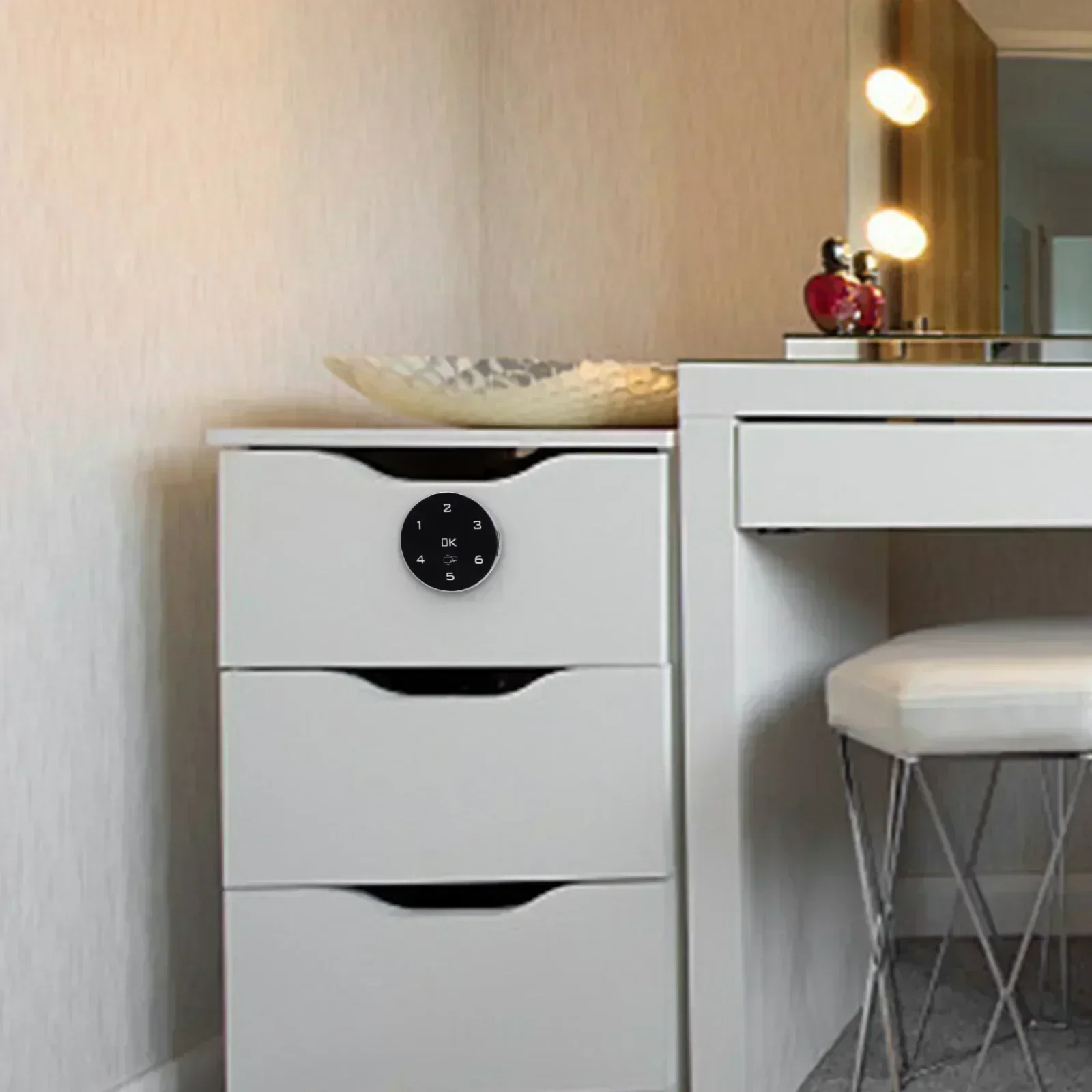 

Удобный контроль доступа для ванной комнаты, замок для шкафчика, зарядка через USB, функция сигнализации, материал из сплава, длительный срок службы батареи