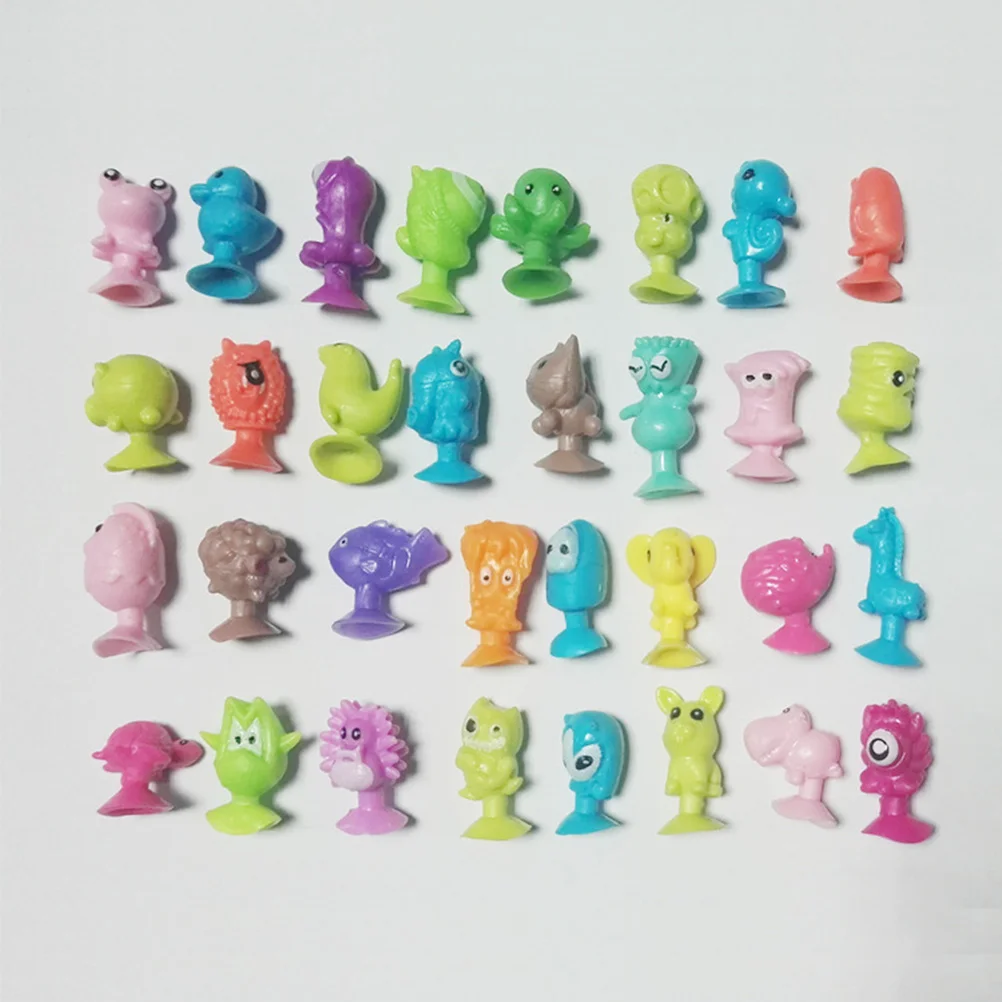 

24 PCS House Ornament Toy Toddlers Nursery Table Animal Figure Skucker Wooden Travel