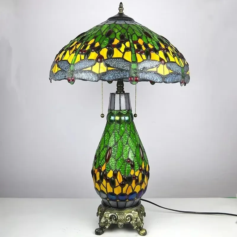 PM European and American retro bedside lamps, designer creative bedside lamps, suitable for hotels, homes, offices,