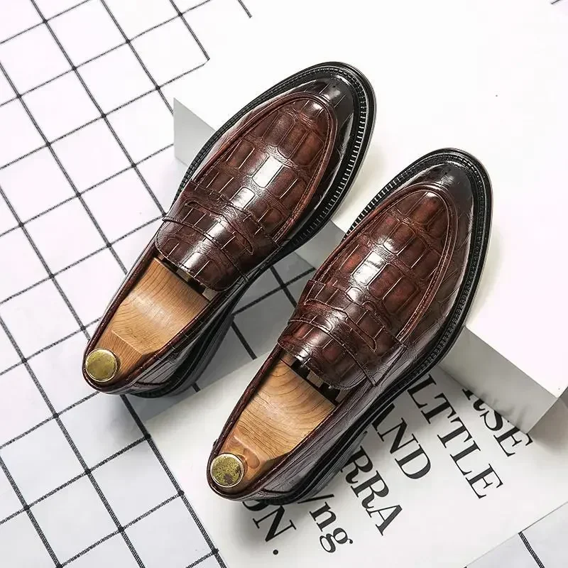 

Business Men's Shoes Moccasins New Party Retro Casual Men's Casual Leather Shoes Sports Platform