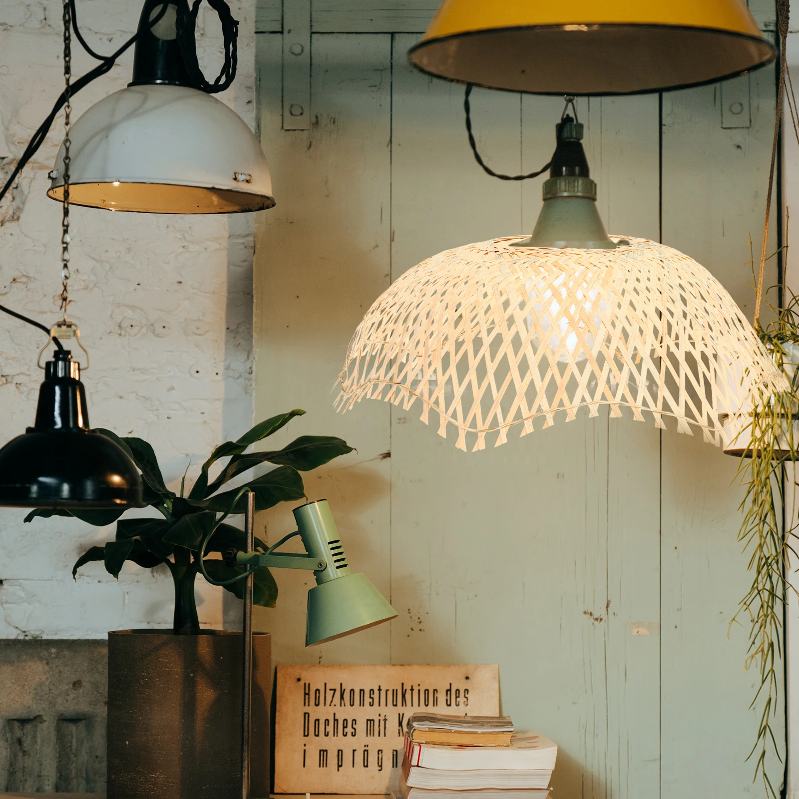 

Premium Bamboo Woven Lamp Shade Light Cover Small Creative Household Replacement For Desk Hanging Floor Lamp Decorative Hotel