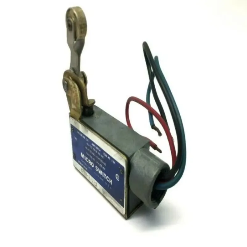 

Original Brand New Switch BZLN2LH3 Limit Switch Enclosed SPDT 15 Amps NONC For PLC