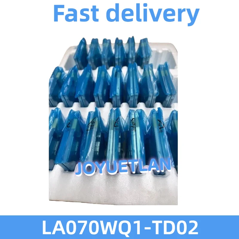 7인치 LA070WQ1-TD02 LA070WQ1-(TD)(02) LCD 화면은 차량 내 중앙 제어 멀티미디어 디스플레이 화면에 사용됩니다.