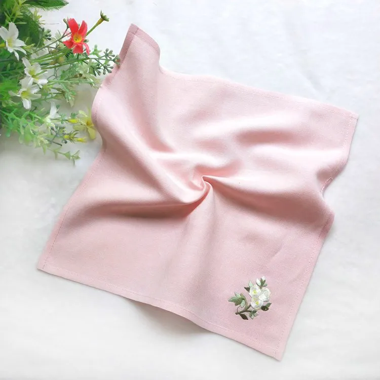 Chinese Style Hanfu Embroidery 100% Cashmere Soft Absorbent Square Handkerchief Vintage Floral Embroidered Portable Hankies For