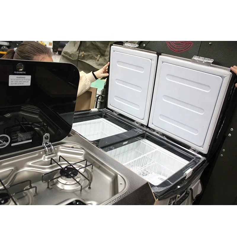 

Durable Off-Road New Design Large Living Space Camper Kitchen