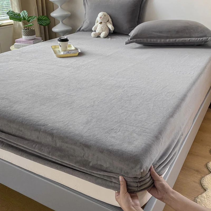 Single/Double/King Size Plush Bedspread Milk Fleece Fitted Sheet Solid Color Elastic Full Coverage Bedding Mattress Protector