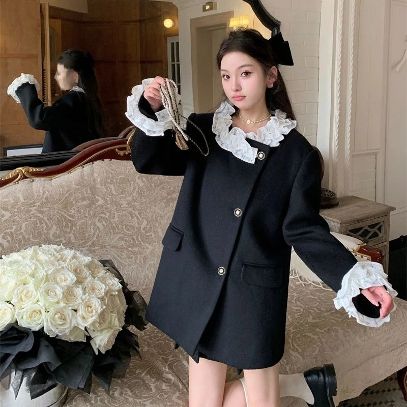 

Женское шерстяное пальто с длинными рукавами и кружевной отделкой, зимняя мода, свободный крой, теплый плащ большого размера с кружевной отделкой, модная элегантная верхняя одежда