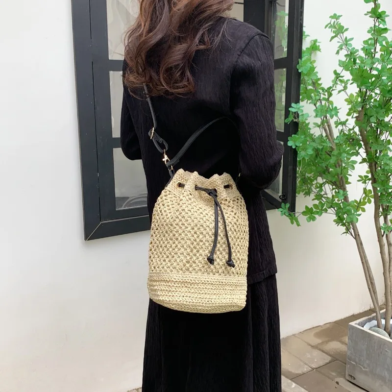 Large Capacity Straw Bucket Shoulder Bags Hollow Out Braid Casual Simple Versatile Crossbody Bags for Women Fashion Hot Sale