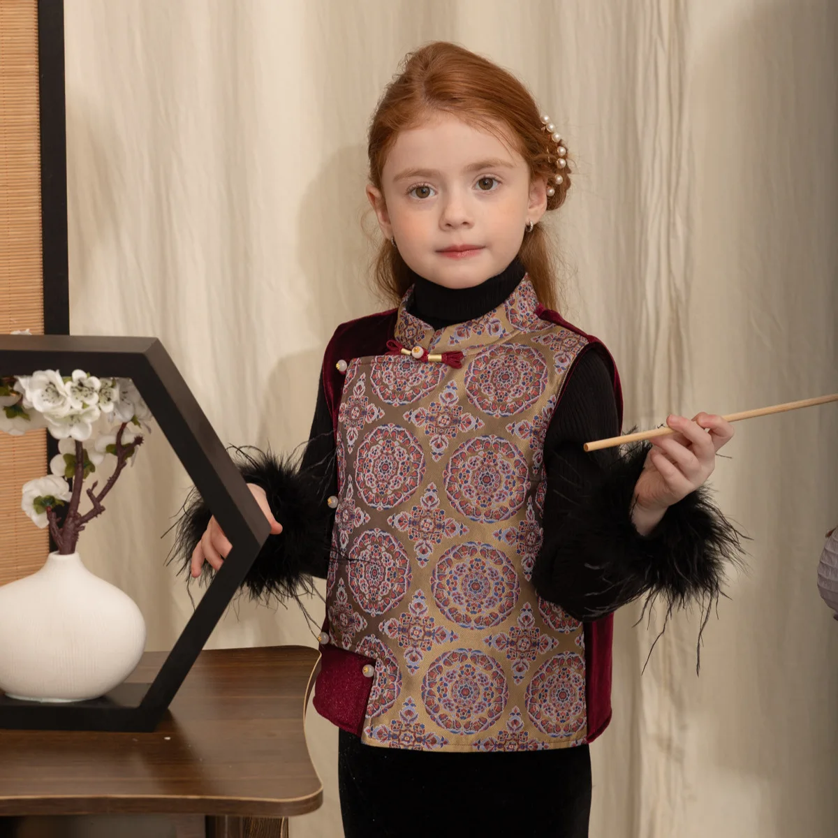 Girls Vest 2025 Autumn Winter New Chinese Style Retro New Year Sleeveless Slant Front Design Vest Coat