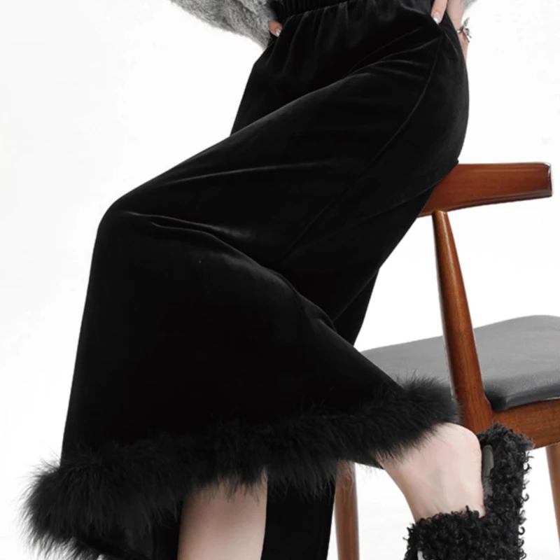 

2024, весенне-осенняя женская меховая лоскутная тонкая черная бархатная юбка-карандаш с высокой талией, женские тонкие повседневные велюровые юбки