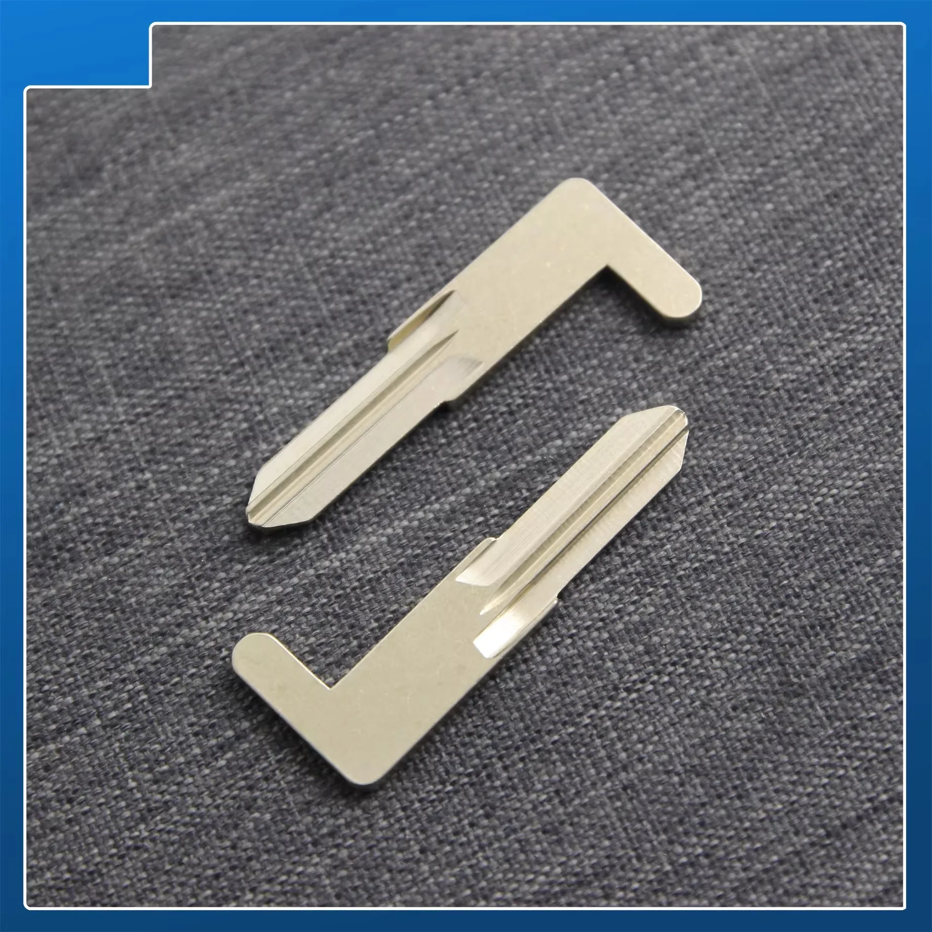 Keystar 5 Pezzi/Lotto VAC102 Chiave Intelligente per Auto, Chiave Remota Senza Chiave, Lama di Ricambio per Chiave di Emergenza per Renault, Duplicazione Chiave