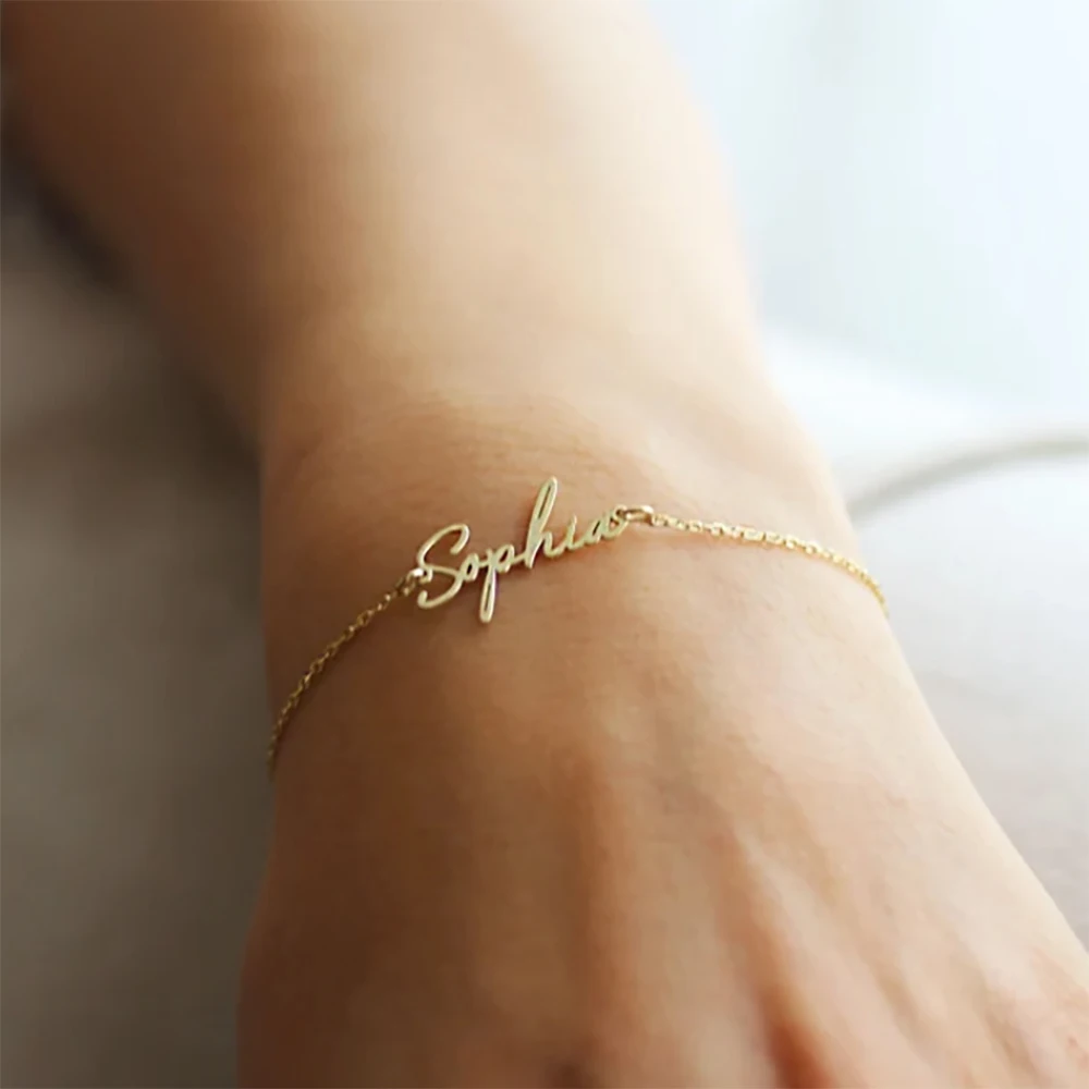 Stainless Steel Customized Personalized Name Bracelet, High Fashion Gift For Good Friends, Girlfriend And Sisters