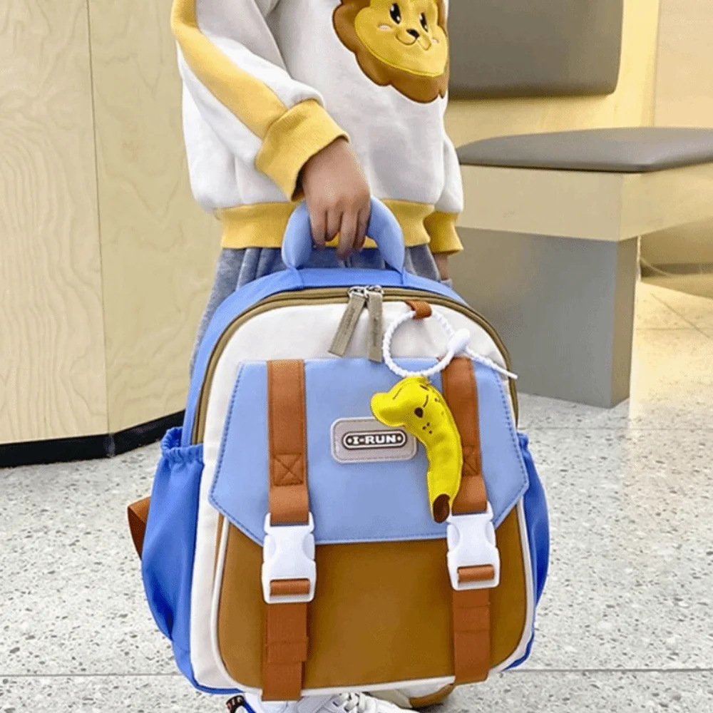 Lightweight Kindergarten School Bag Adjustable Straps Zipper Closure Cute Backpacks Comfortable Waterproof Children's Backpacks