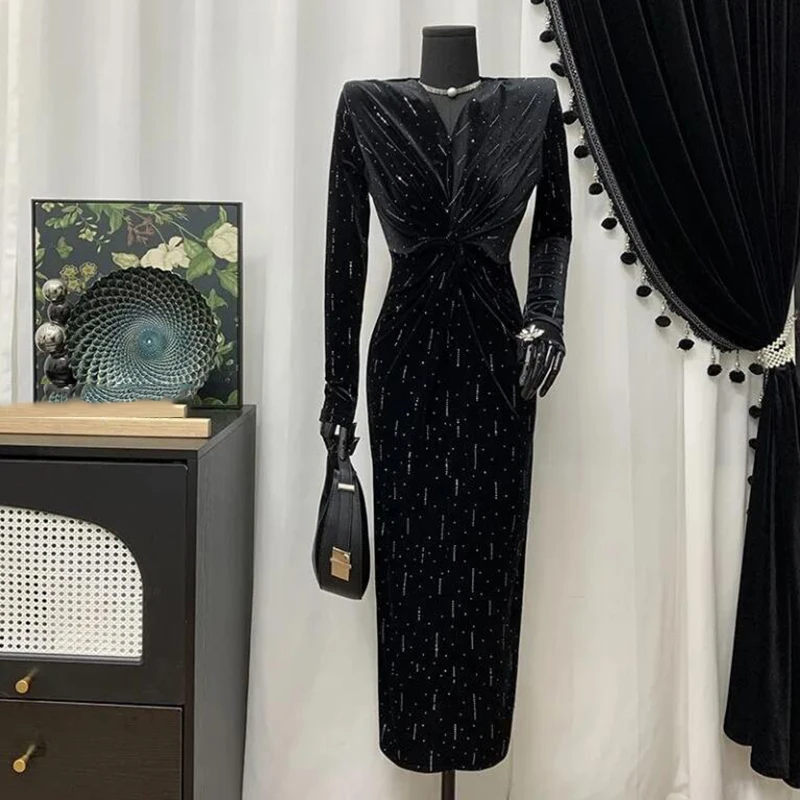 

Sexy Bodycon V Neck Long Sleeve Dress Chic Elegant Vintage Autumn Women Fashion Velvet Dress