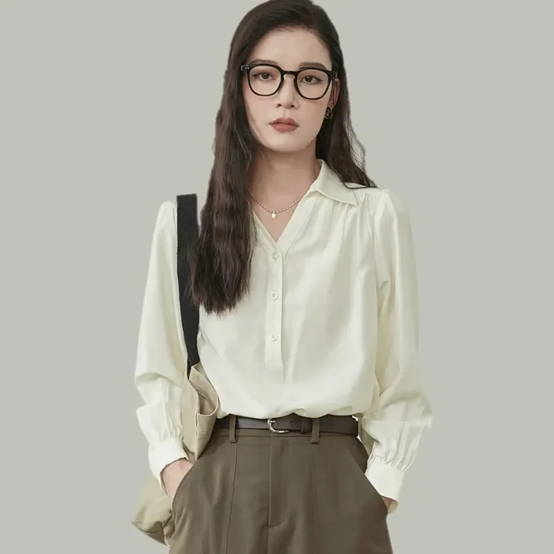 Camisa de cor sólida feminina primavera e verão design casual pulôver solto com decote em v top de manga comprida