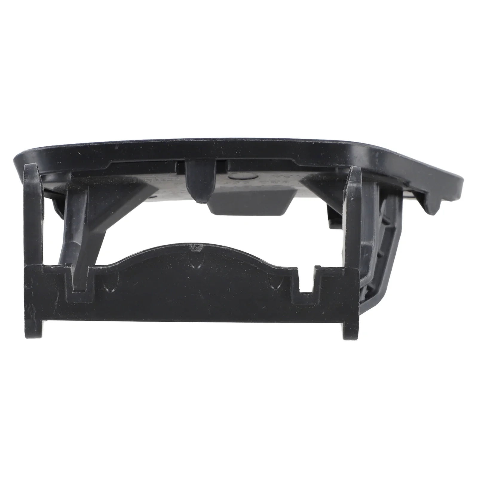 

Комплект обвесов: крышка бачка омывателя фар (как на фото), автомобильный аксессуар, номера OE 8R0955275C, 8R0955276C