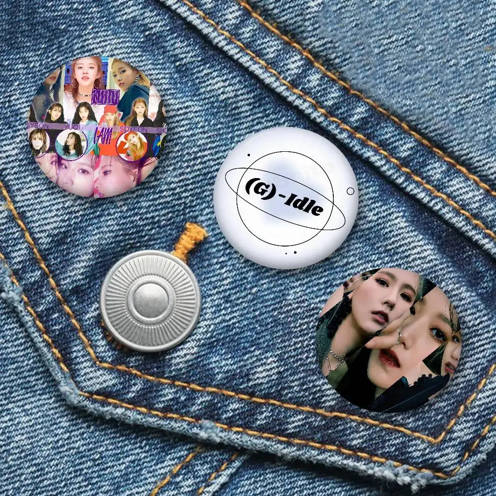 Popular K-Kpop team I-idleS 58mm Handmade Brooch Cartoon Cosplay Badge on Backpack Jewelry Accessories Gifts