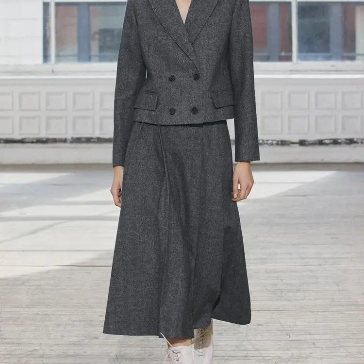 

Spring New Arrival Wool Blend Windowpane Suit Jaet 273274 Wide Pleat Midi Skirt 273273 Faionable Two-Piece Set Long Sle...