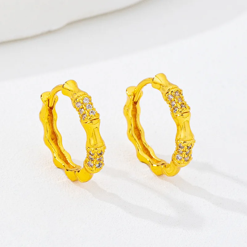 

Sturdy & Durable Bamboo Earrings with Diamond Inlay Light Luxury For Women 24K Gold AU999 Solid craft, not easy to deform