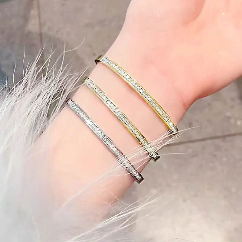 Abestecom Fine Quality Row Full of Diamonds Star Bracelet 2.3mm Moissanite Single-Row Starry Sky Bangle Jewelry Accessory Gift