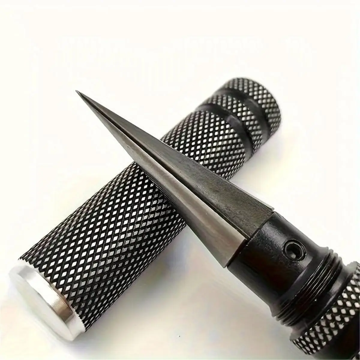 

AA91 DIY Hole Punch for Woodworking & Model Making - Manual Drilling Tool with Expansion Hole Opening Blue