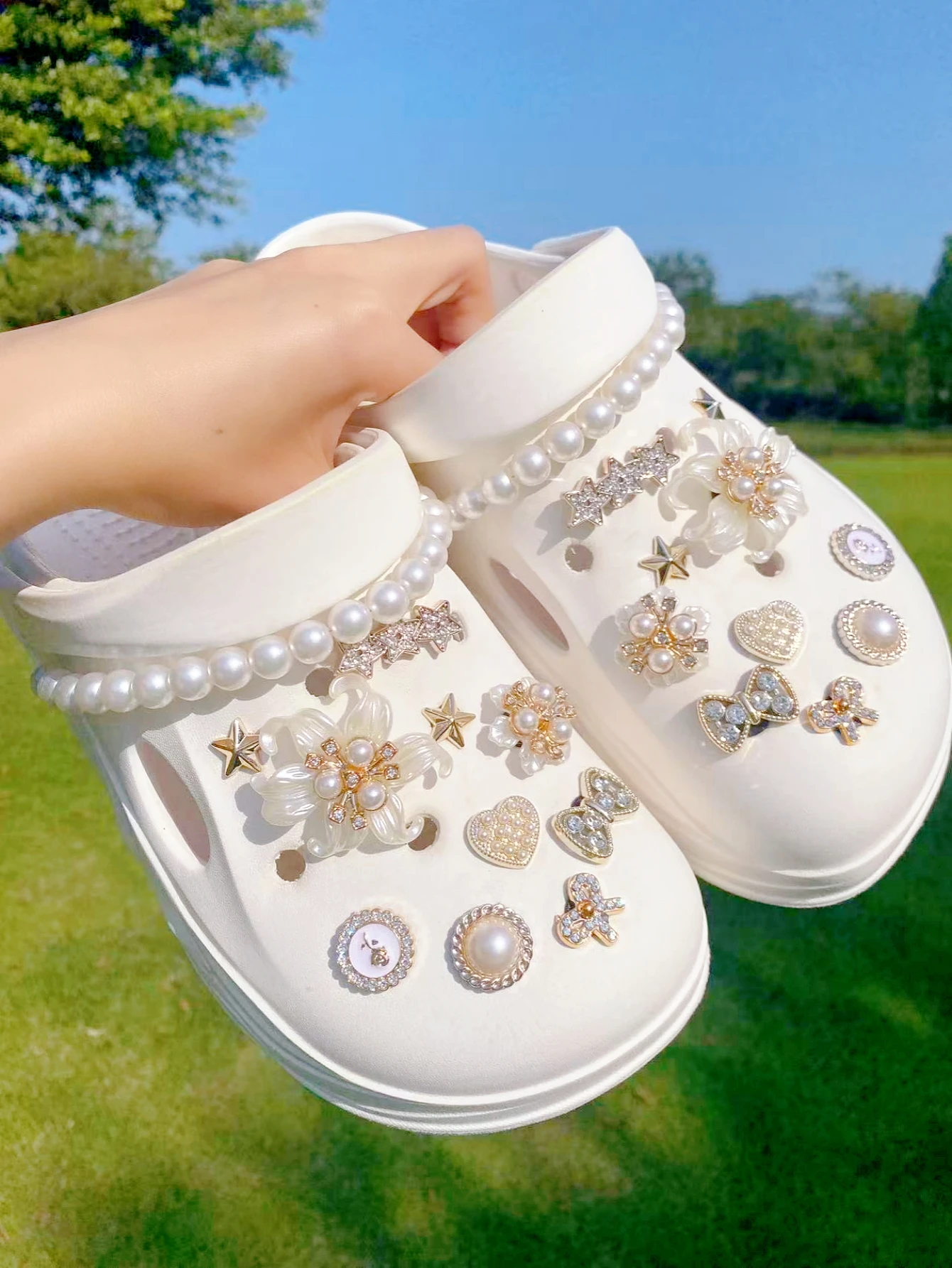 22 pieces of camellia pearl chain decorations - DIY detachable shoe accessories, shoe accessory items, holiday gifts