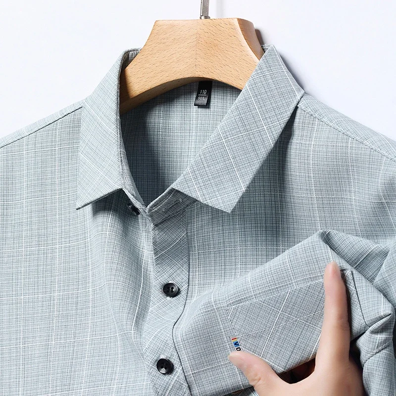 

New Men's Business Casual Short Sleeved Printed Shirt with Wrinkle Resistance No Ironing Comfortable All Season Versatile Top