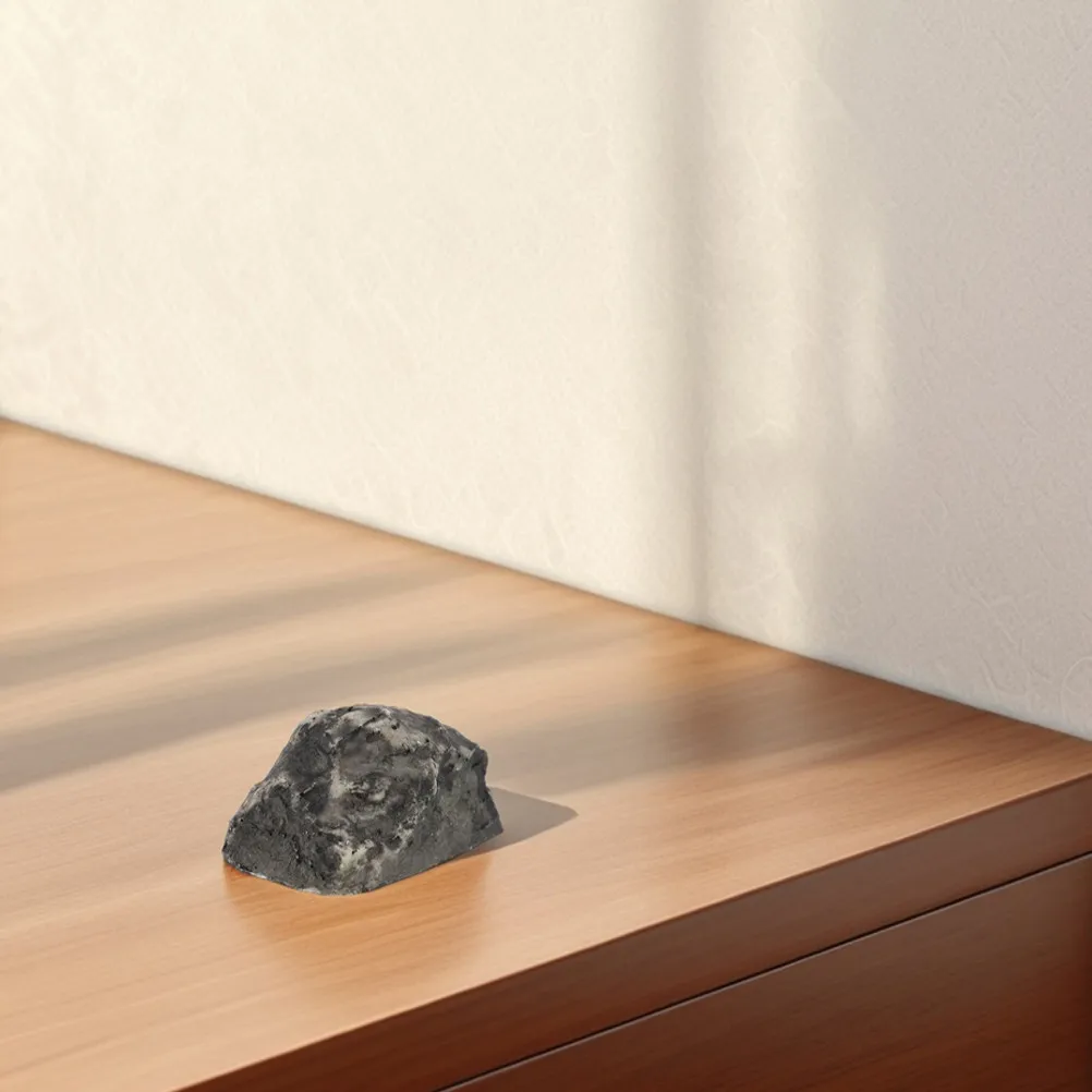 3Pcs Outdoor Stone Key Hider Fake Rock Realistic Hidden Key Storage Holder Secure Garden Yard Use Outdoor Lock Box