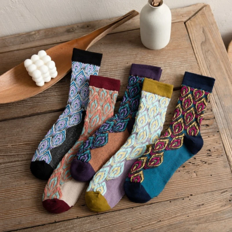 1/5 Paar neue Frühlings- und Herbstprodukte, mittelhohe Socken im Retro-Stil, künstlerische Damensocken, schweißabsorbierende, einfache Freizeitsocken aus Baumwolle