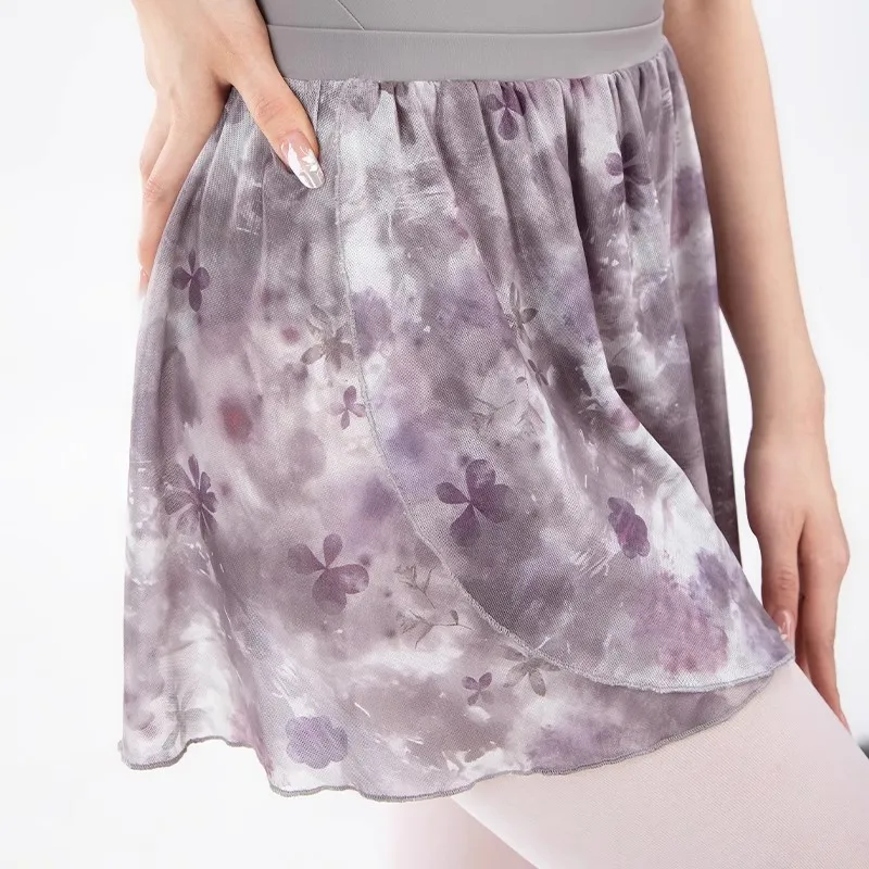 Women Adult Chiffon Elastic Waist Short Dance Skirt for Girls Dance Short Skirts Tutu for Ballet