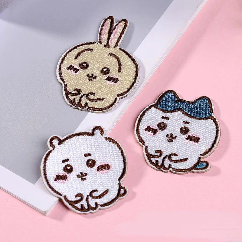 

3pcs Anime Figure Embroidered Patches Cute ハチワレ ちいかわ Cartoon Hook and Loop Embroidered Cloth Sticker Sewing Decorative Stickers