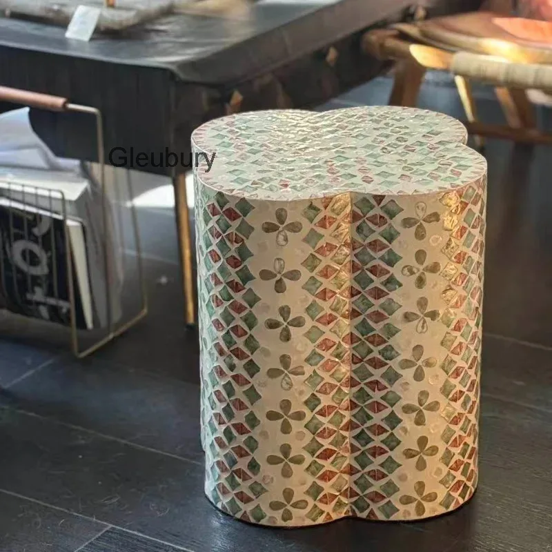 Clover‑Shaped Mother‑of‑Pearl Mosaic Side Stool, Handmade Inlay Accent End Table, Decorative Pedestal Stand for Living Room