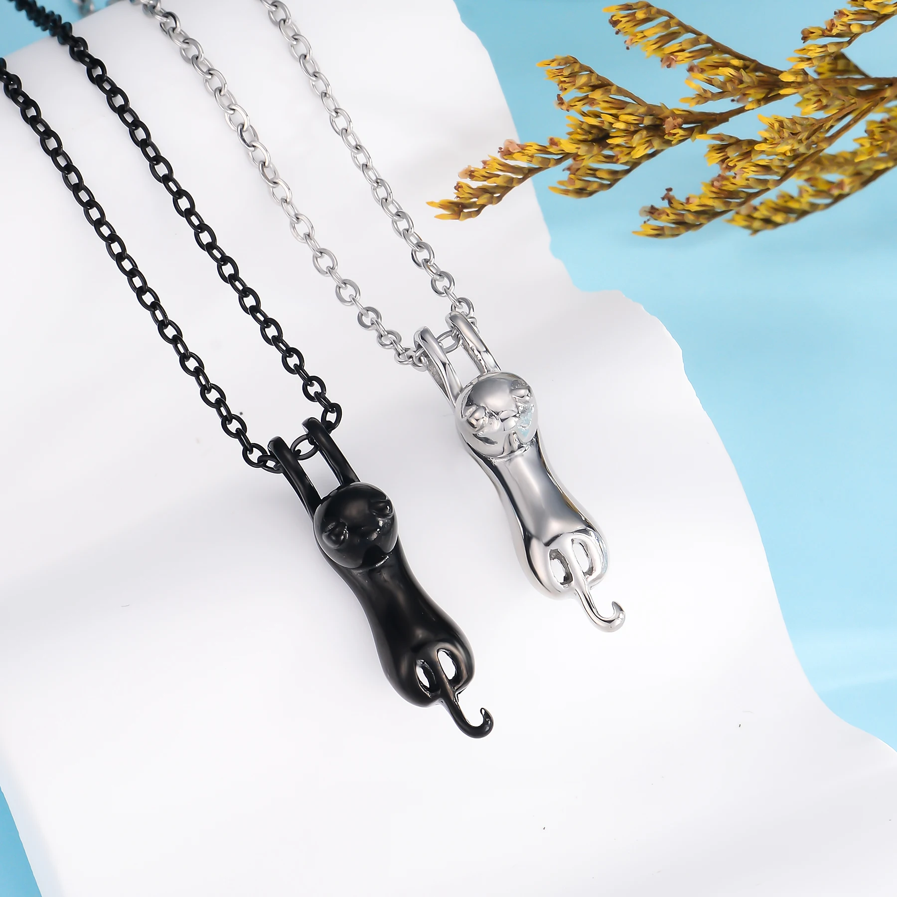 Stainless Steel Pet  Cremation Jewelry for Ashes Memorial Ash Jewelry Keepsake Cat Urn Pendants for Animal Ashes Necklace