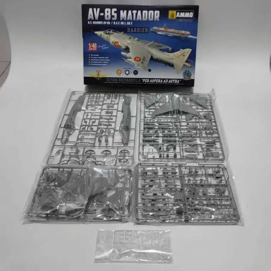 K8505 KINETIC 1/48 Harrier AV-8S Matador-Espanhol, Americano, Kit de modelo de montagem de versões britânicas