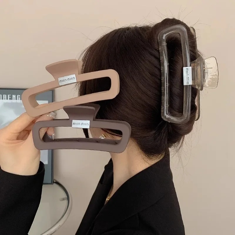 3 pçs elegante fosco carta grampos de cabelo para mulheres grande tubarão braçadeira grampos de cabelo parte de trás da cabeça apertos de cabelo elegantes acessórios de cabelo