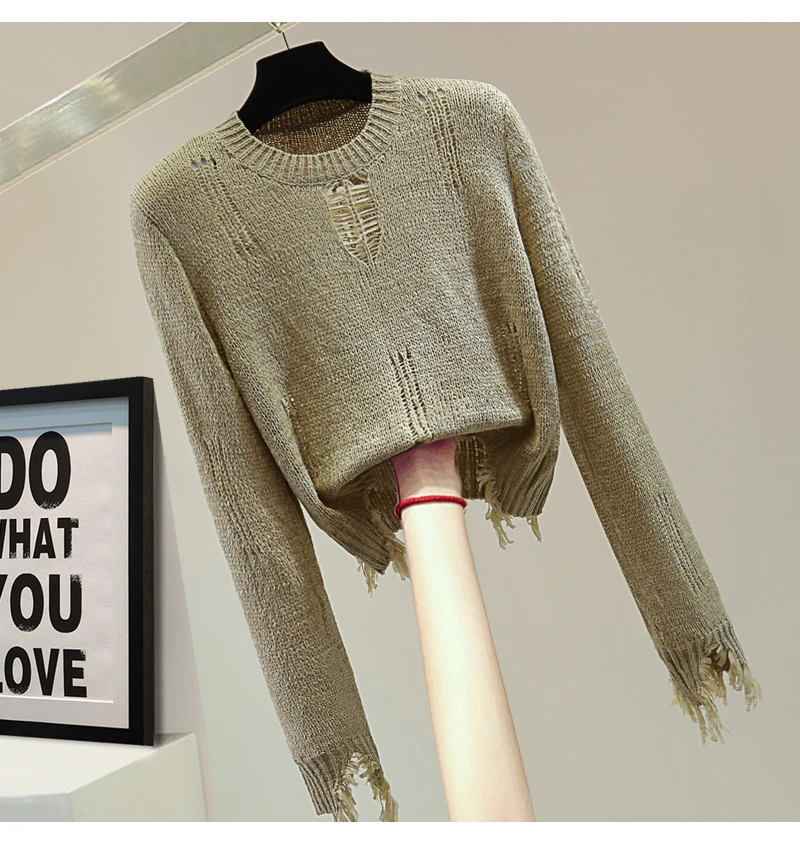 Old Ripped Round Neck Long-sleeved Knitted Sweater 2024 Autumn Womans Short Solid Color Fringed Sweater Pull