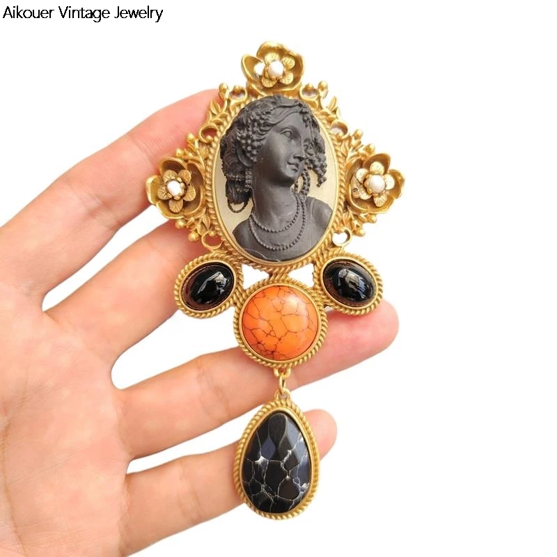 Vintage Floral Figure Brooch Pins Women Jewelry Designer Runway Top Medieval Gift Rare INS