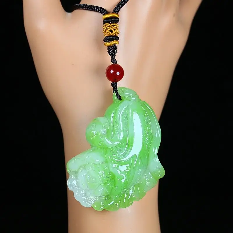 

Cuibai Two-color Baicai Pendant Cabbage