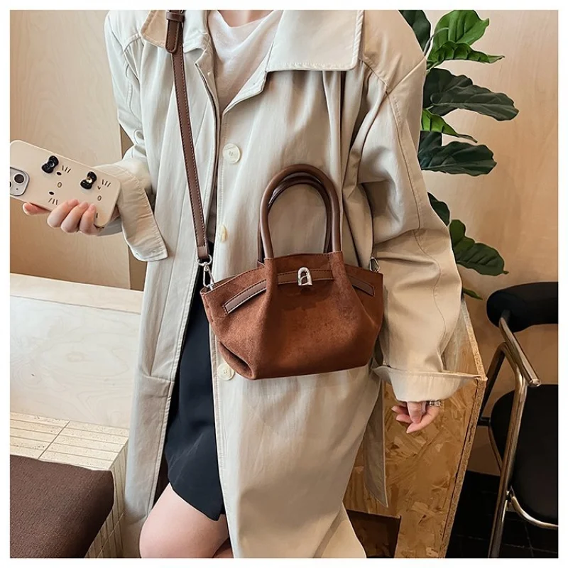 

Элегантная женская сумка-мессенджер из тонкой кожи, модный пригородный дизайн и высококачественный долговечный вид