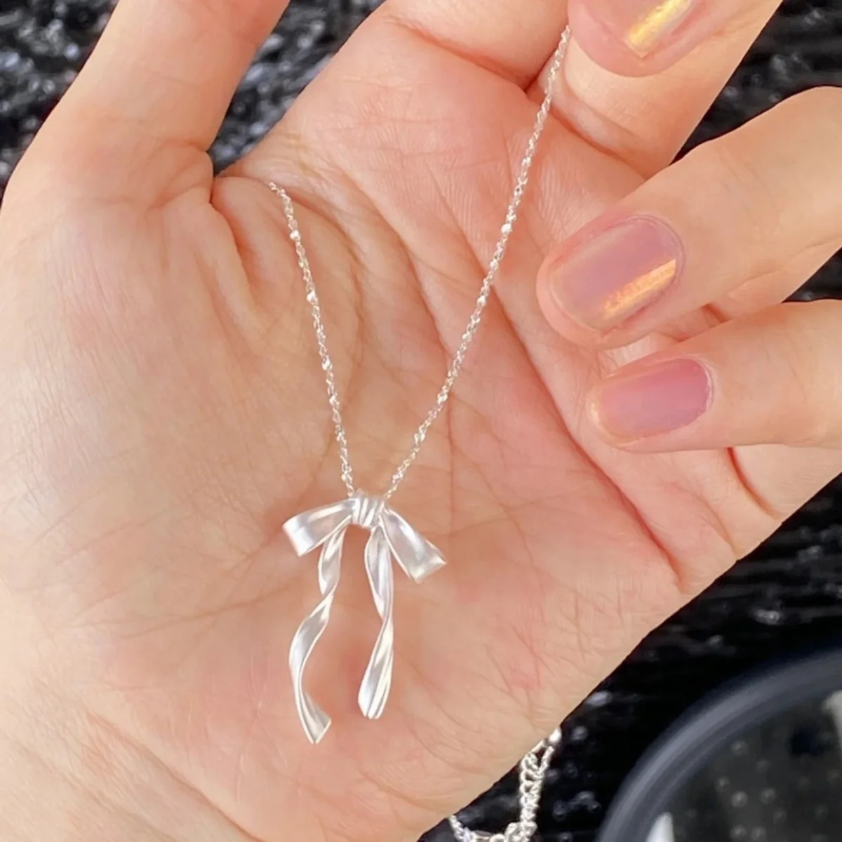 Süßer, cooler Stil Metallband-Schleife mit simulierten Perlenkette für Frauen, zierliche elegante Twist-Schleife Choker, ästhetischer Schmuck – Detail 30