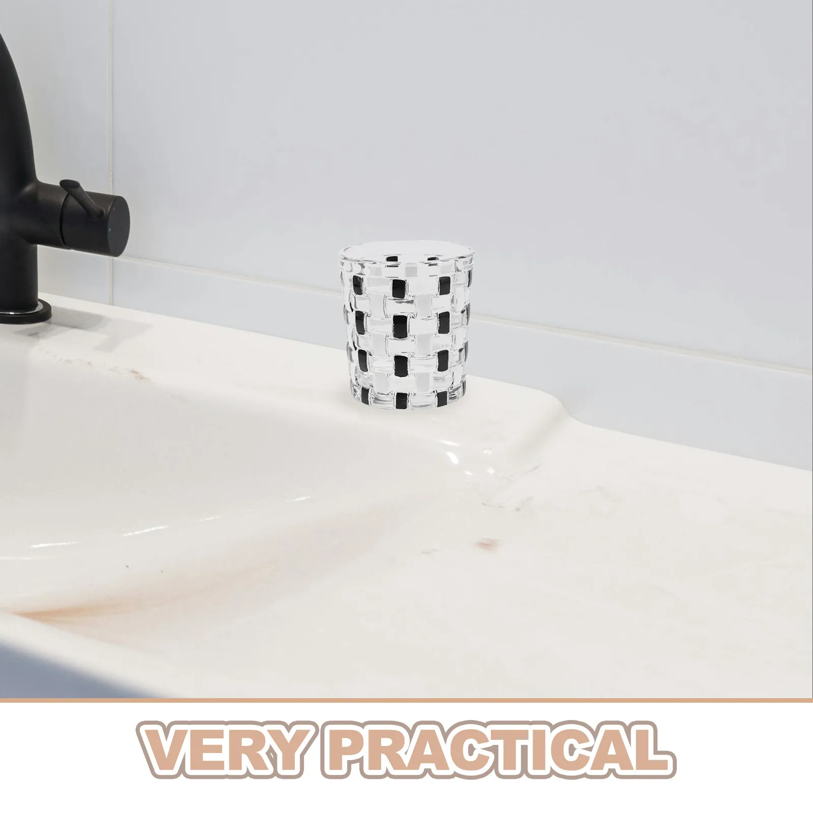 Black and White Checkerboard Glass Rinsing Cup for Toothbrush Mouthwash Oral Rinse Portable Bathroom Tumbler Stylish Decorative