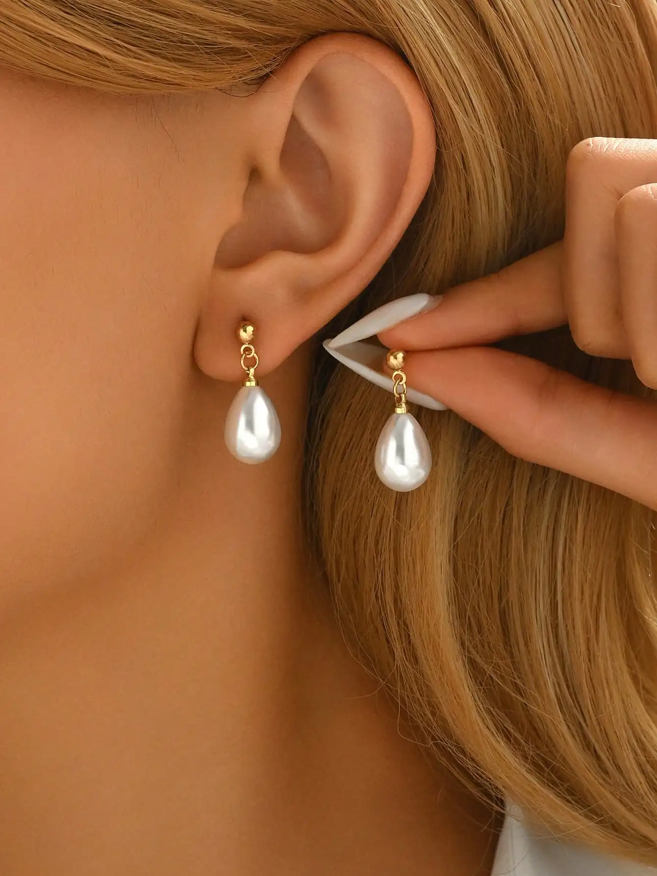 Women's Small Pearl Earrings Dangling PearlDrop Earrings for Bridesmaids Jewelry PearlEar Rings WeddingEarrings