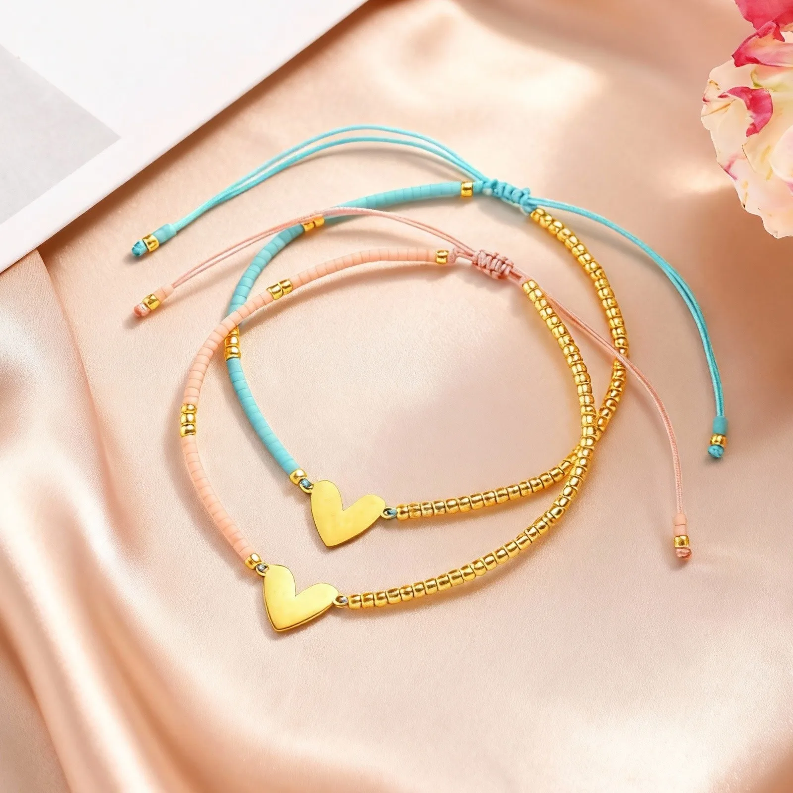 

Simple Classic Stainless Steel Heart Charm Bracelet, Colorful Beads Adjustable Woven Rope Bracelet for Women Jewelry Gift