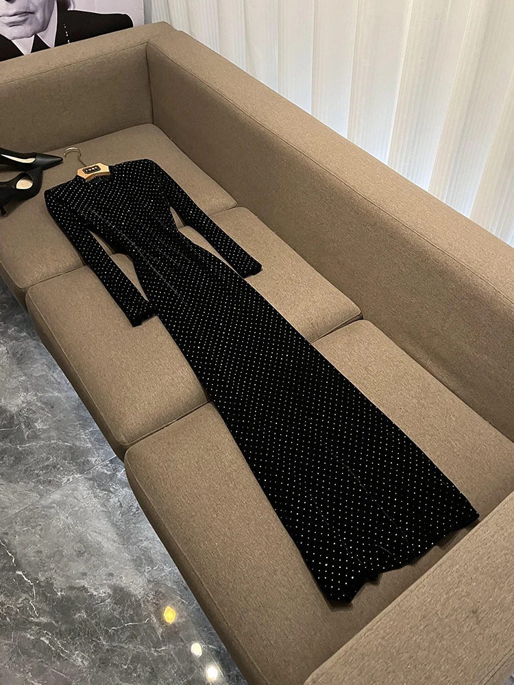 فستان سهرة أنيق من المخمل مع ذيل وياقة عالية، أزياء نسائية عصرية للتنقل في المدينة، تصميم أساسي بخصر متوسط، تنورة من مواد أخرى