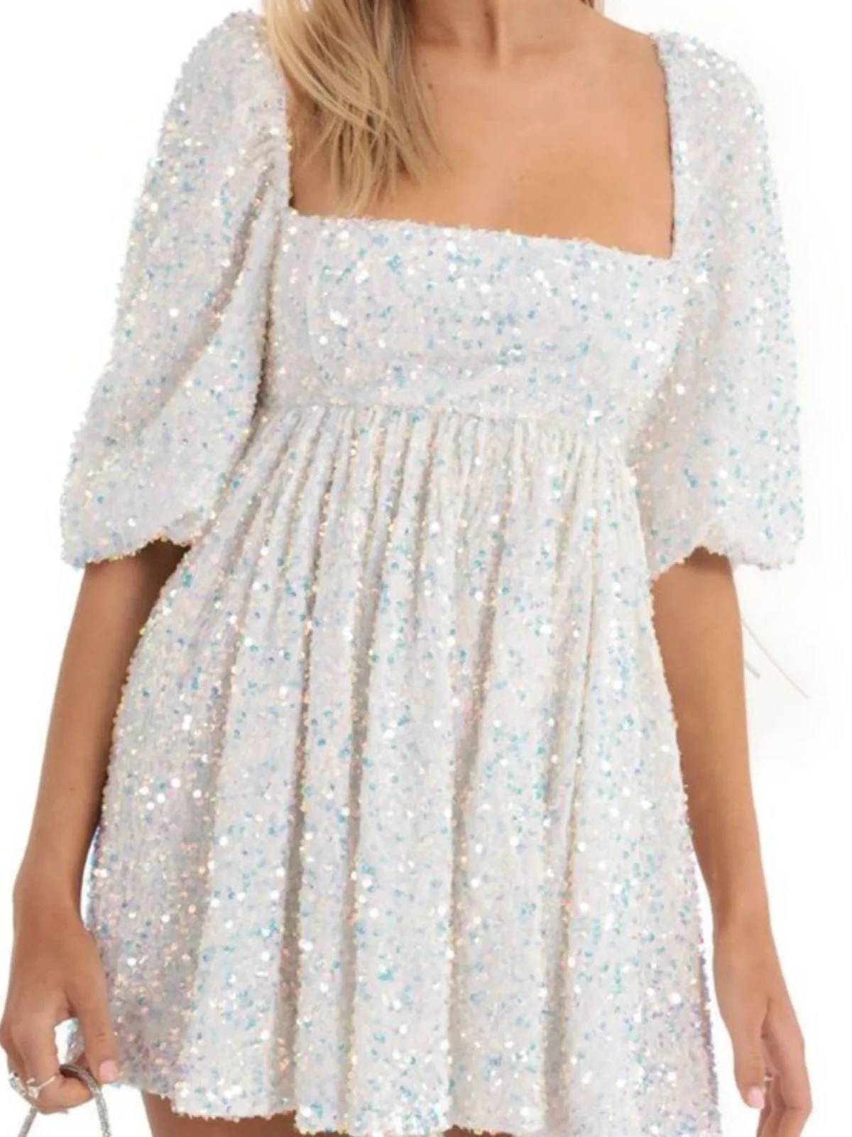 Sequined Square Ne …