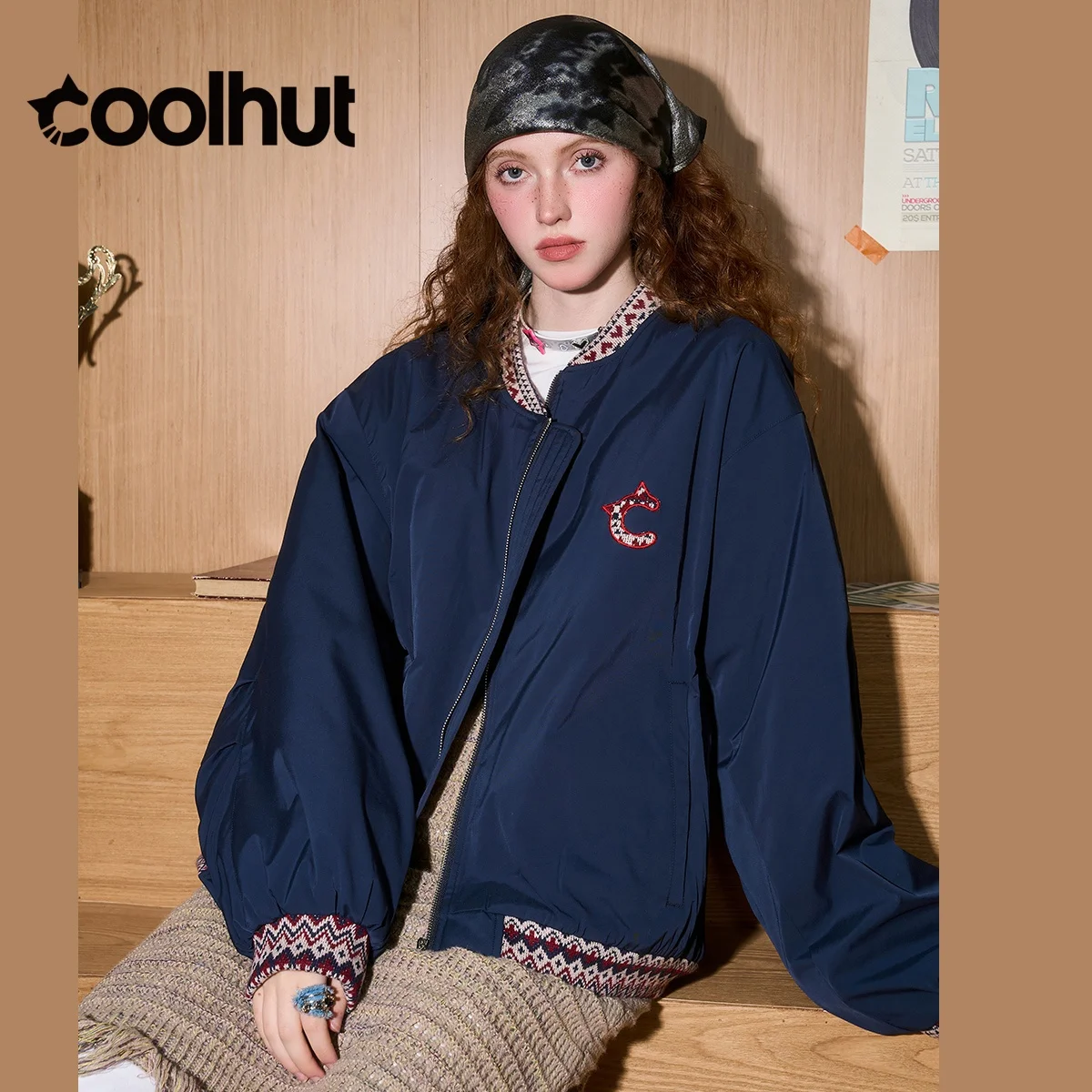 

COOLHUT 2025 Vintage Ethnic Jacquard Baseball Jacket Winter Women's Padded Coat Unique Retro Patchwork Bomber With Tribal Design